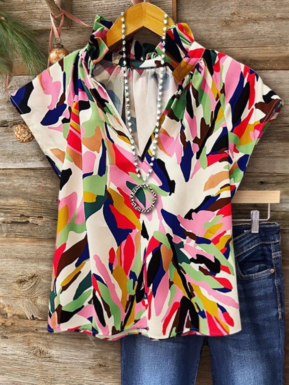 CROSBY by Mollie Burch Multicolor V-Neck Short Sleeve Blouse
